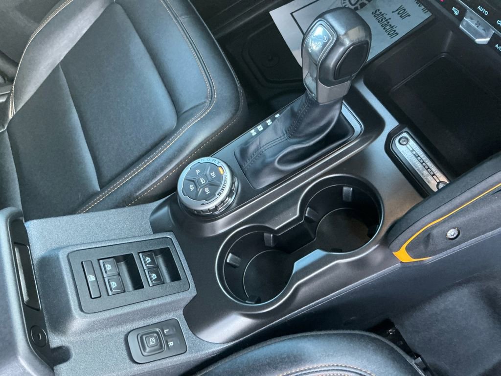 Used 2023 Ford Bronco Badlands w/ Sasquatch Package image 18