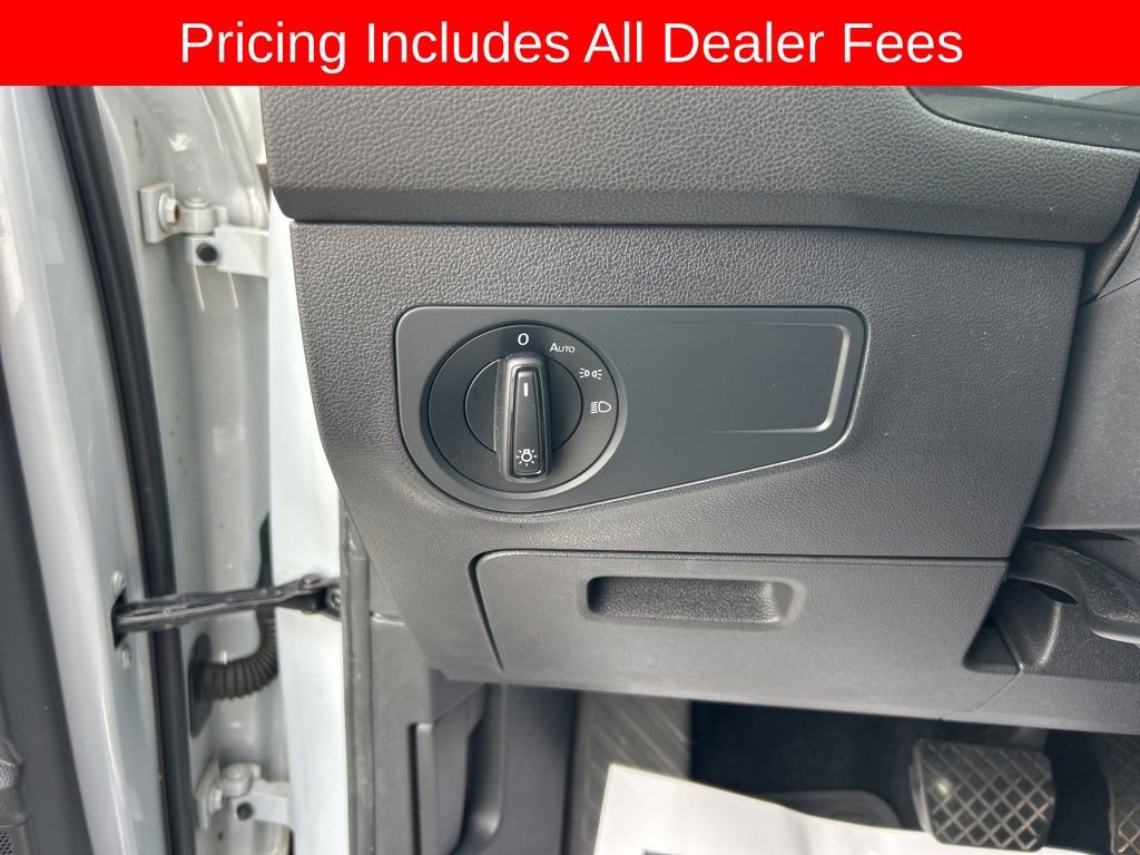 Used 2018 Volkswagen Tiguan S FWD image 6