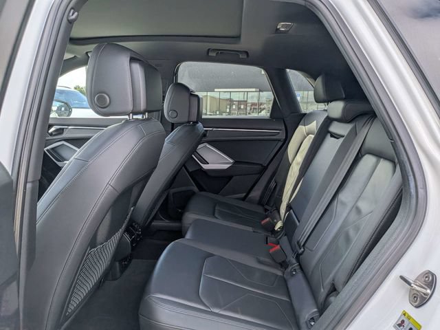 Used 2024 Audi Q3 2.0T Premium AWD/4WD image 12