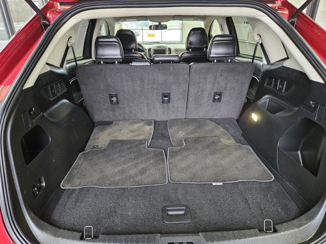 Used 2017 Ford Edge SEL w/ Equipment Group 201A image 10