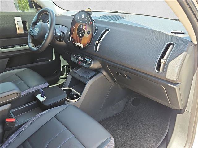 Used 2025 MINI Cooper Countryman S w/ Comfort Package Max AWD/4WD image 23