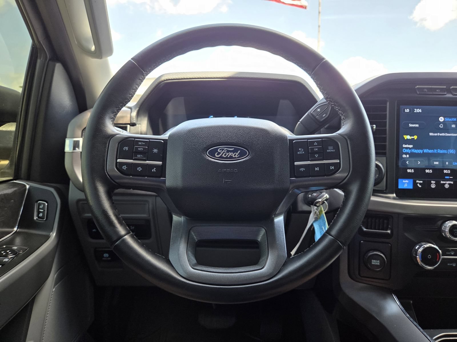 Used 2024 Ford F150 XLT w/ Mobile Office Package RWD image 42