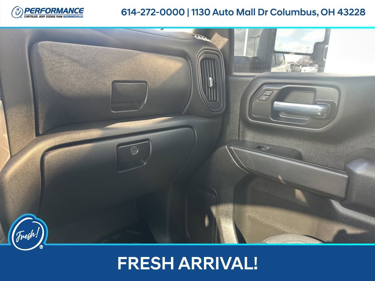 Used 2024 GMC Sierra 2500 Pro w/ Convenience Package image 23