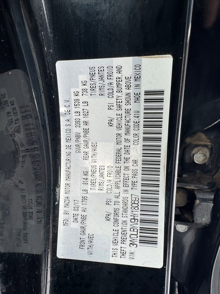 Used 2017 Toyota Yaris iA FWD image 15