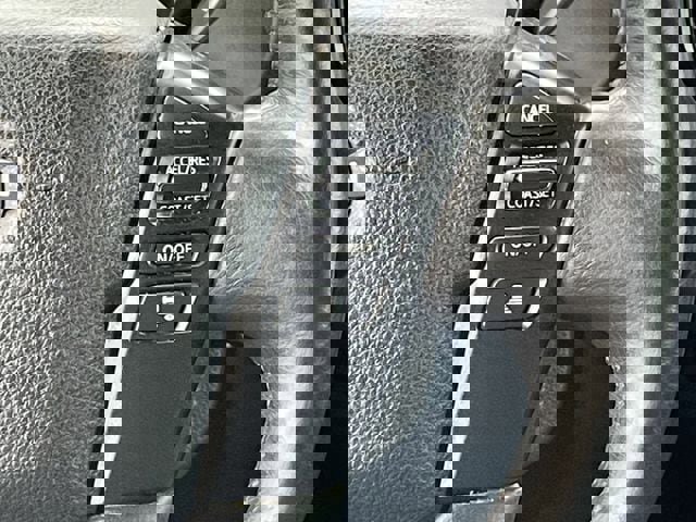 Used 2023 Nissan Titan SV w/ SV Convenience Package RWD image 14