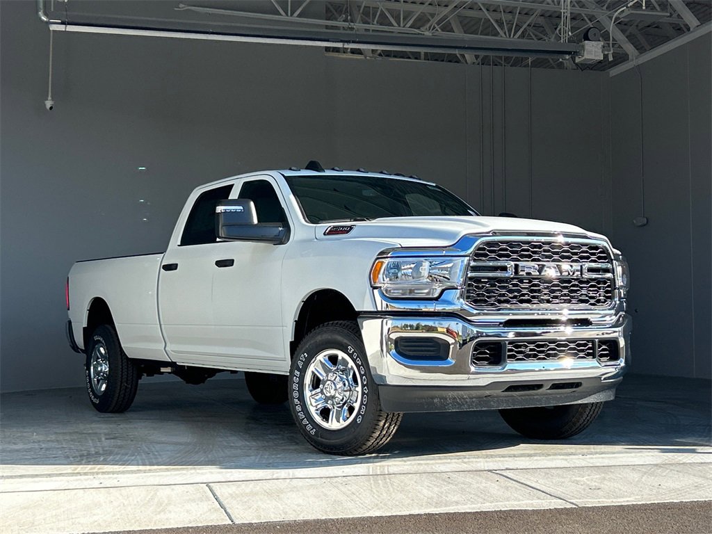 New 2024 RAM 2500 Tradesman w/ Chrome Appearance Group image 2
