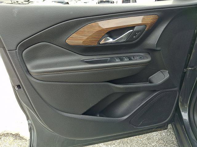 Certified 2020 GMC Terrain SLE w/ Driver Convenience Package image 13