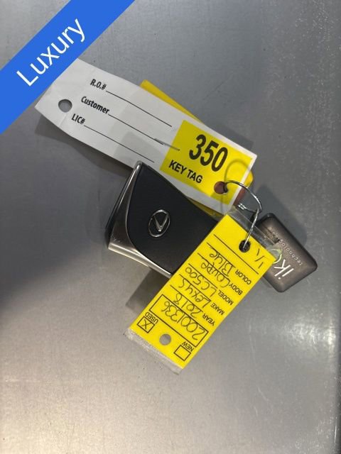 Used 2018 Lexus LC 500 Coupe w/ Sport Package image 37