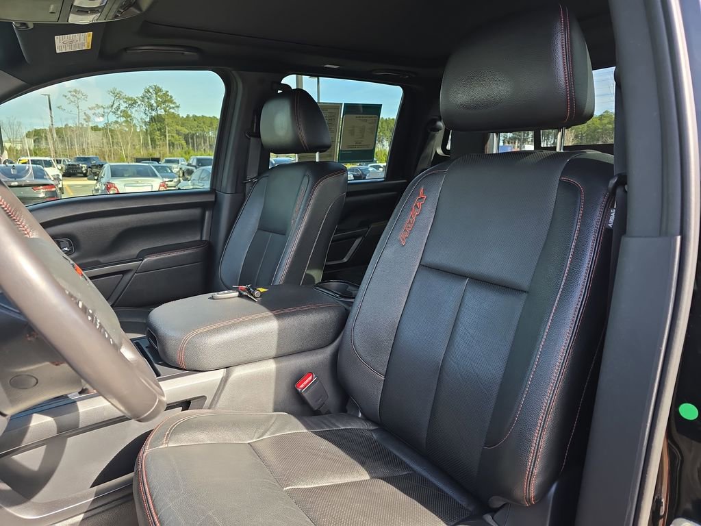 Used 2021 Nissan Titan PRO-4X w/ Pro-4x Convenience Package image 20
