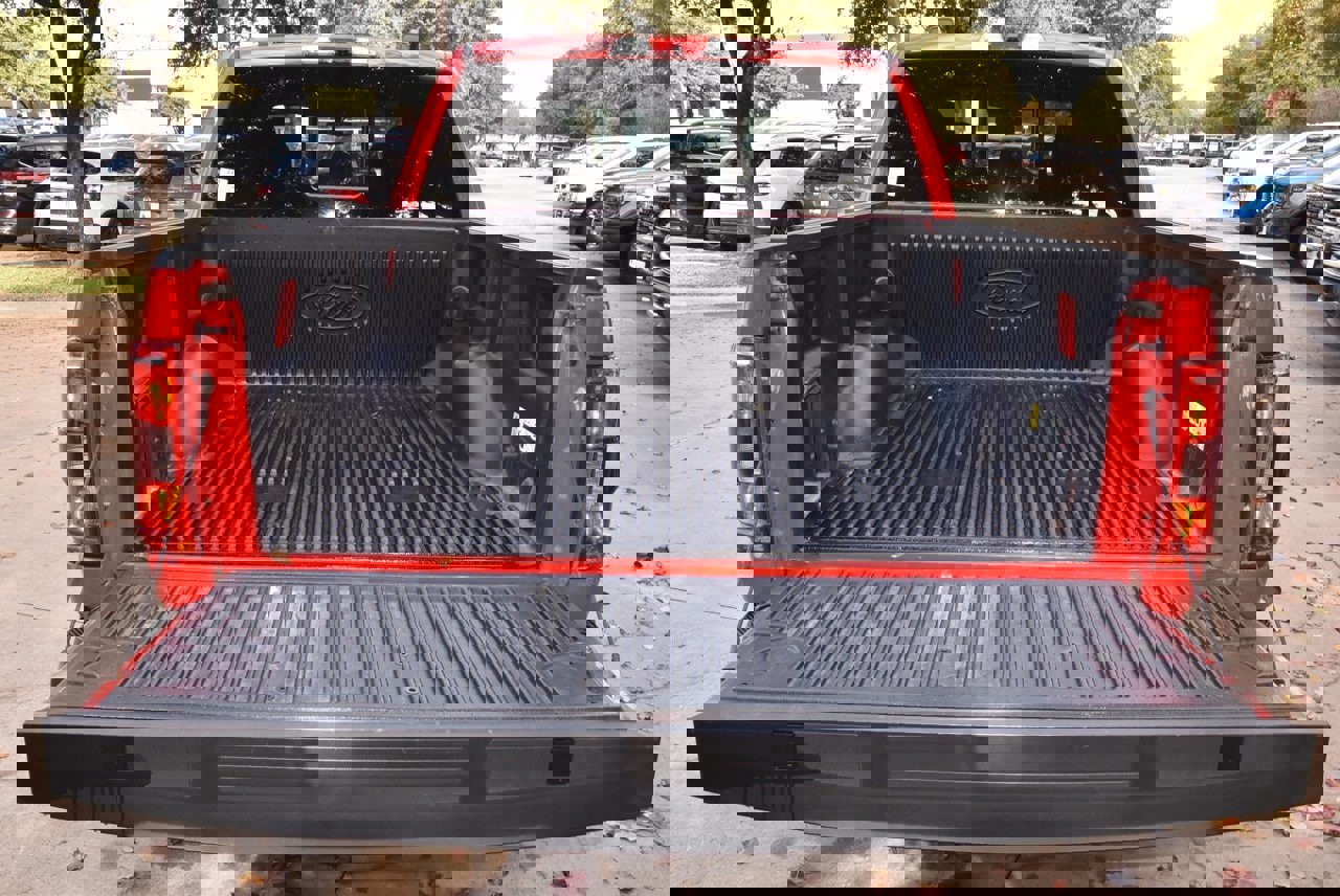 Certified 2022 Ford F150 XLT w/ Equipment Group 302A High image 38