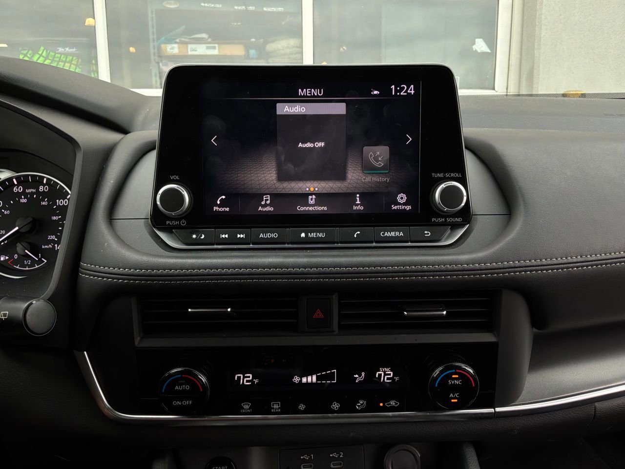 Used 2025 Nissan Rogue SV image 27