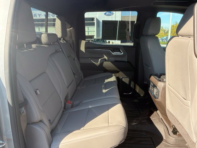 Used 2024 GMC Sierra 1500 SLT w/ SLT Premium Plus Package AWD/4WD image 29