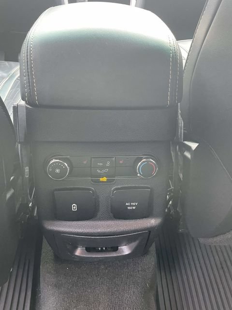 Used 2016 Ford Explorer Platinum AWD/4WD image 14