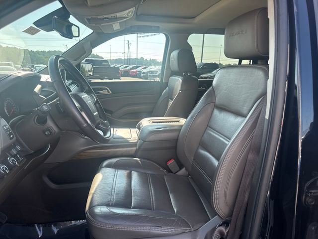Used 2020 GMC Yukon Denali w/ Denali Premium Package AWD/4WD image 13