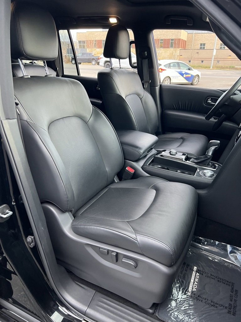 Used 2024 Nissan Armada SL w/ Midnight Edition Package image 18