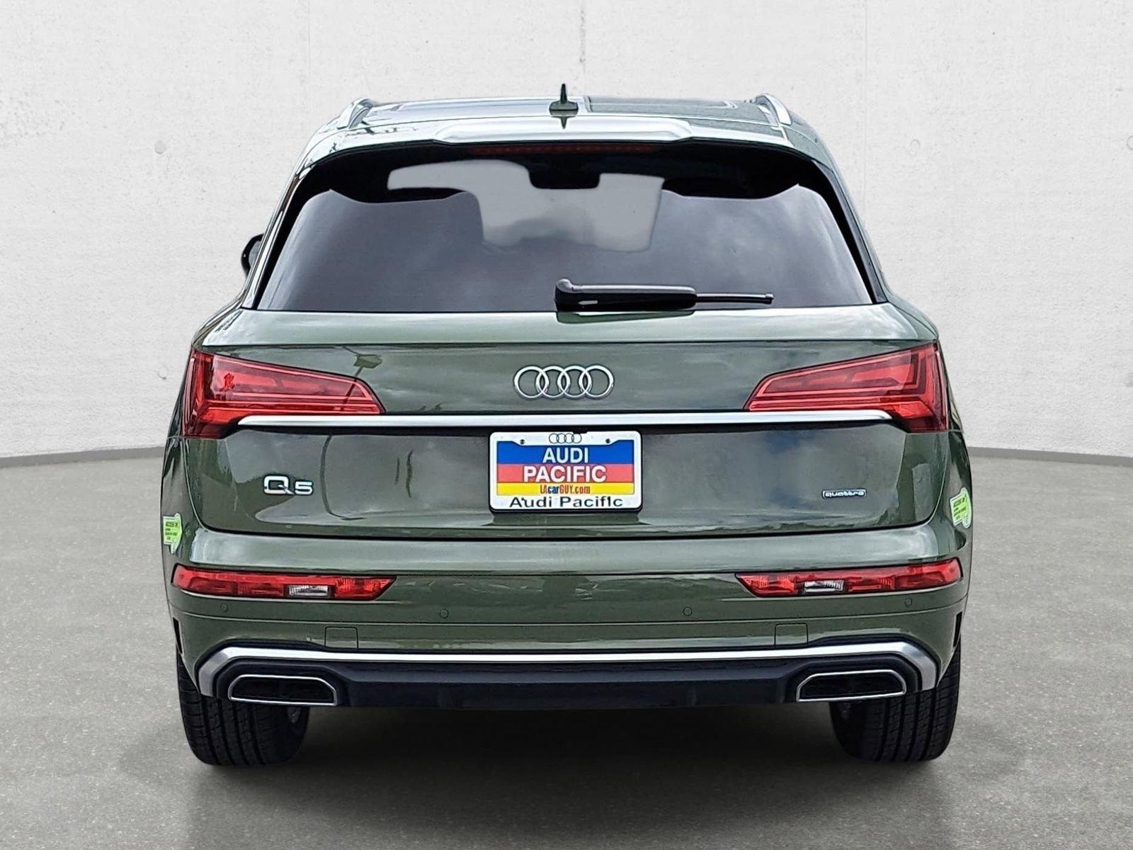Used 2023 Audi Q5 e Premium w/ Convenience Package AWD/4WD image 6