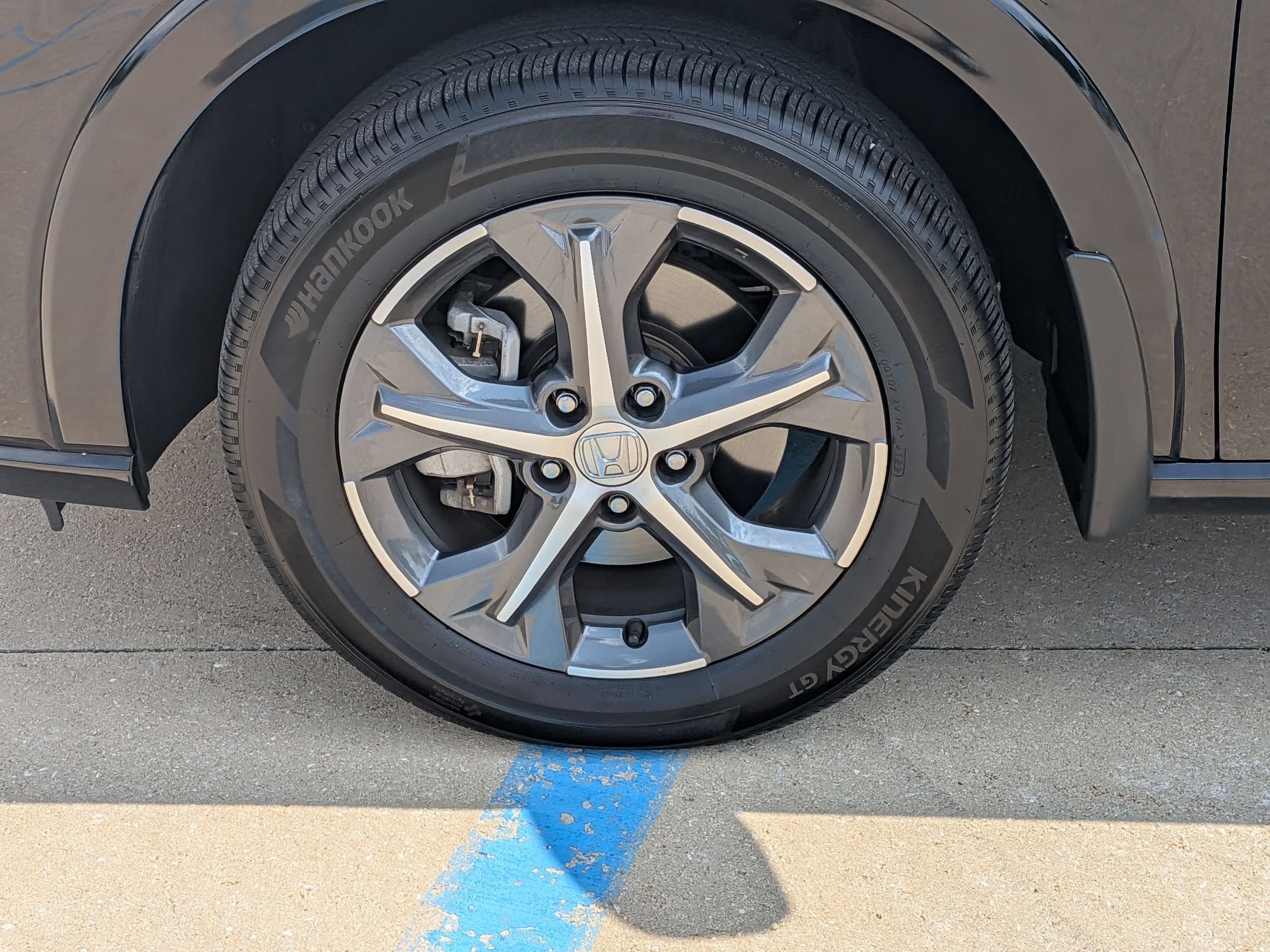 Certified 2024 Honda HR-V EX-L image 35