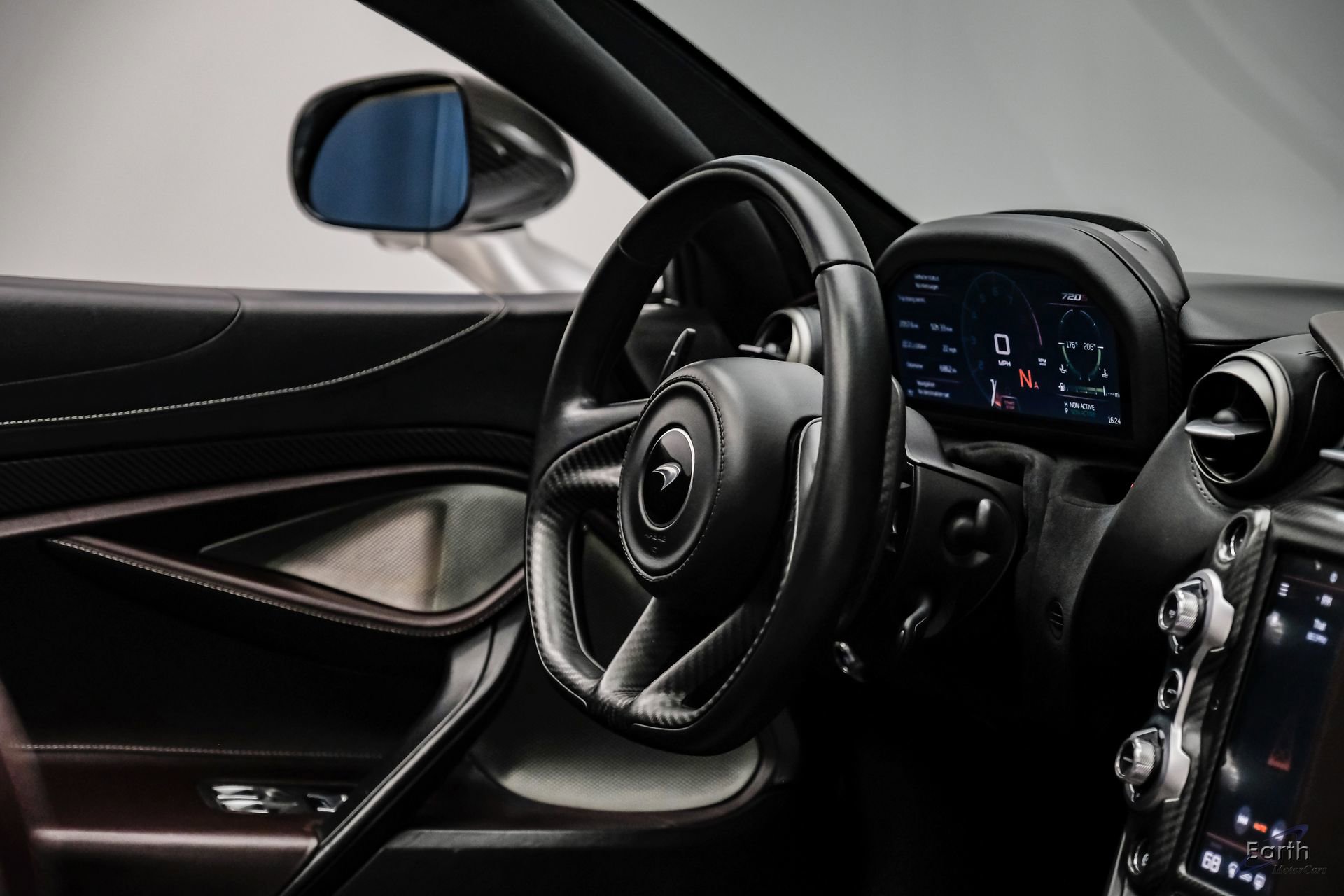 Used 2020 McLaren 720S Luxury RWD image 65