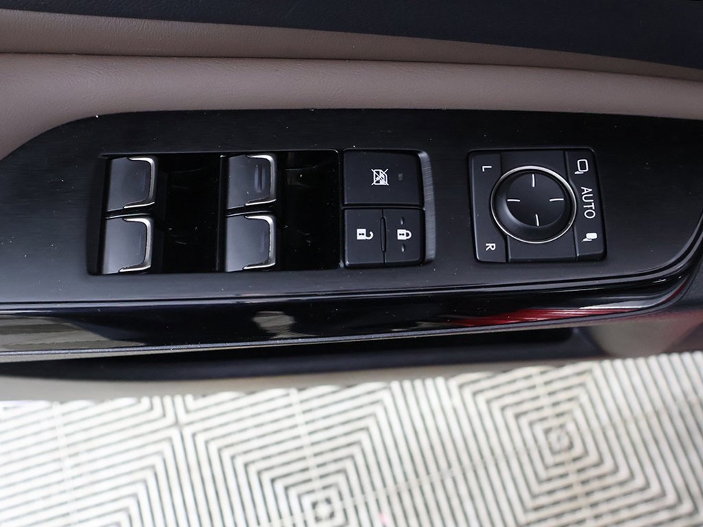 Used 2022 Lexus ES 350 w/ Premium Package image 37