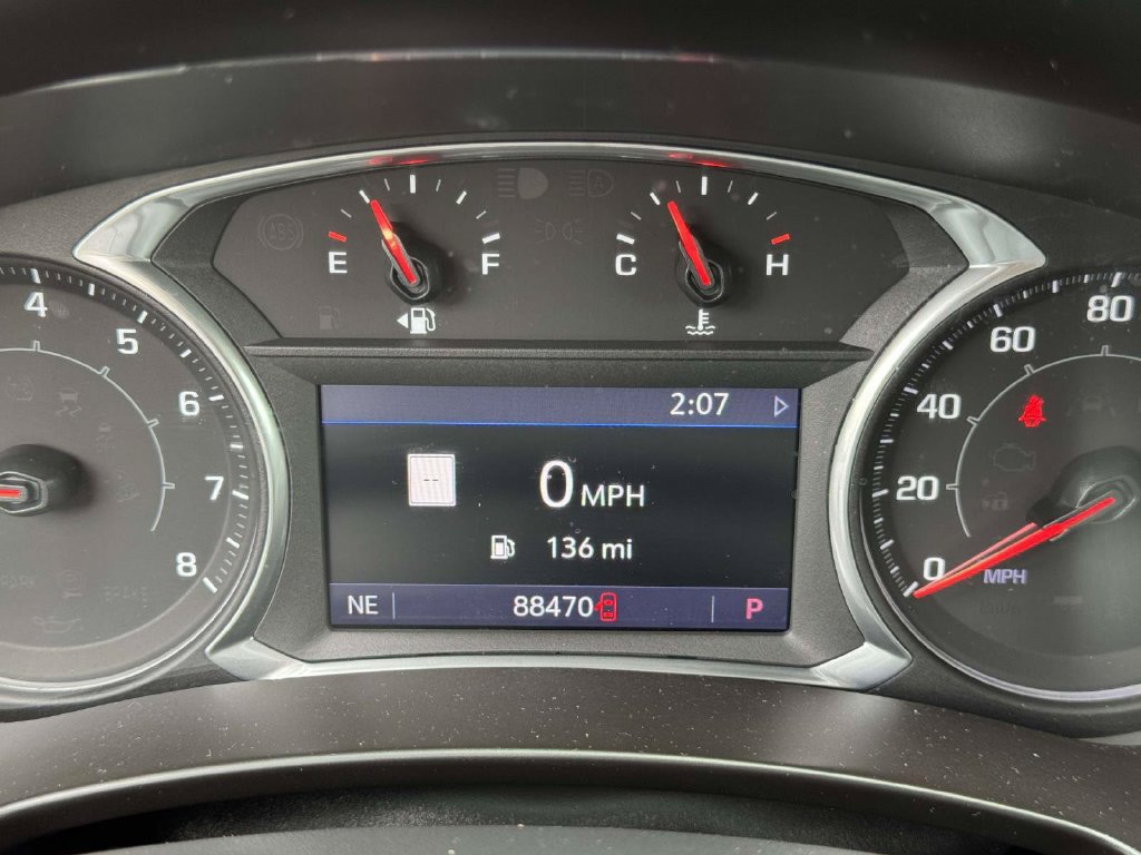 Used 2021 GMC Terrain SLT w/ Infotainment Package II FWD image 14