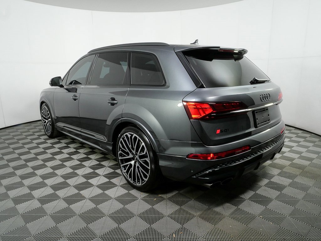 Used 2026 Audi SQ7 Prestige w/ S Sport Package image 3