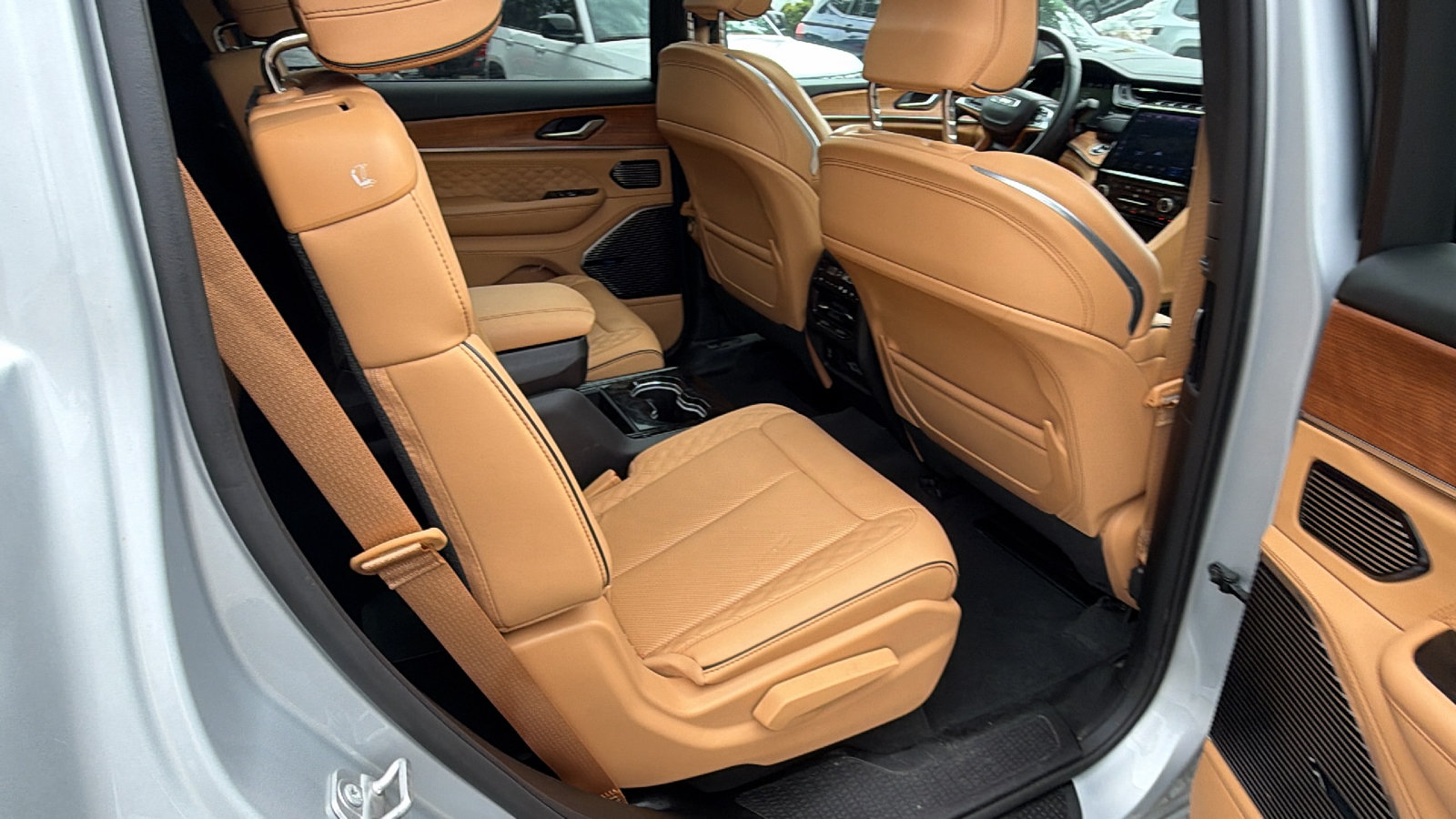 Certified 2025 Jeep Grand Cherokee L Summit AWD/4WD image 22