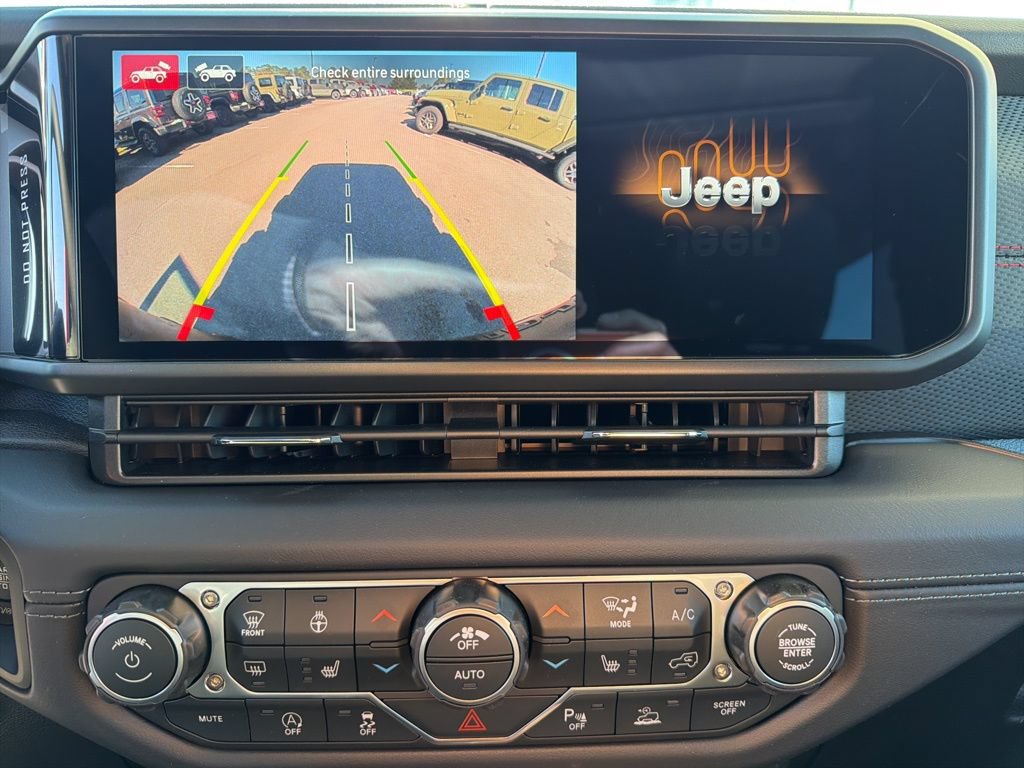 New 2026 Jeep Wrangler Rubicon AWD/4WD image 31