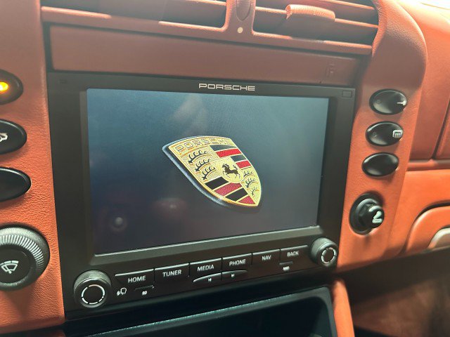 Used 2002 Porsche 911 Turbo AWD/4WD image 38