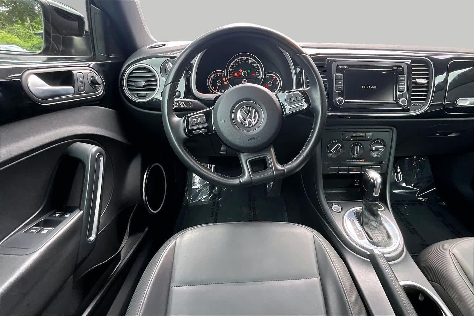 Used 2013 Volkswagen Beetle 2.5 FWD image 5