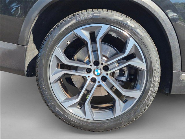 Used 2023 BMW X5 sDrive40i w/ Luxury Seating Package RWD image 23