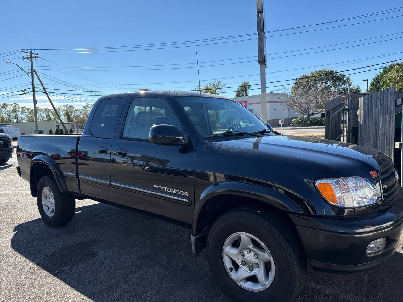 Used 2002 Toyota Tundra Limited image 6