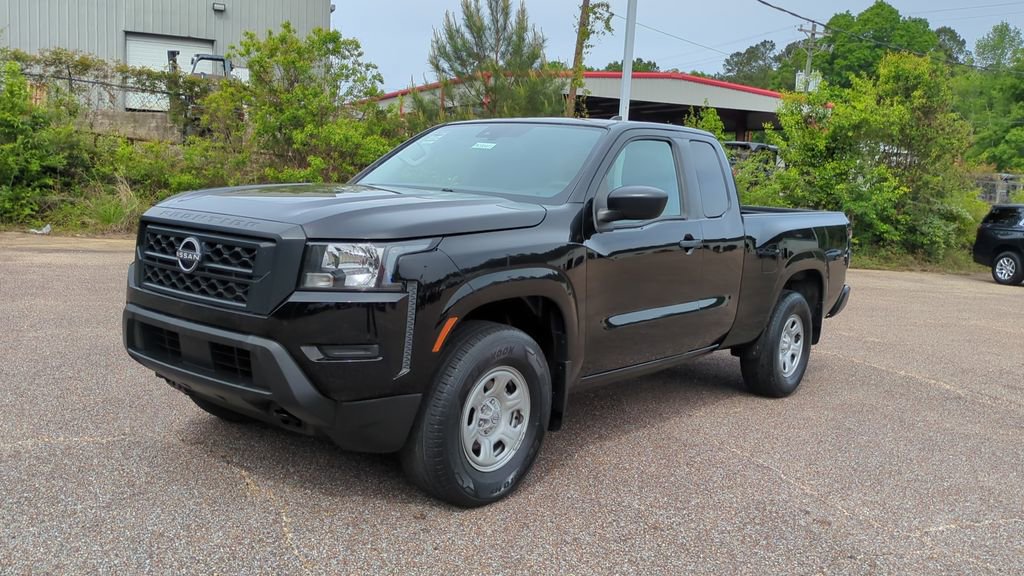 Used 2022 Nissan Frontier S w/ Technology Package