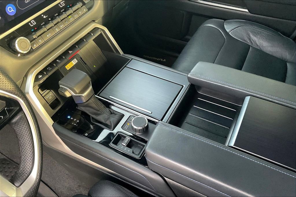 Used 2022 Toyota Tundra Platinum image 18