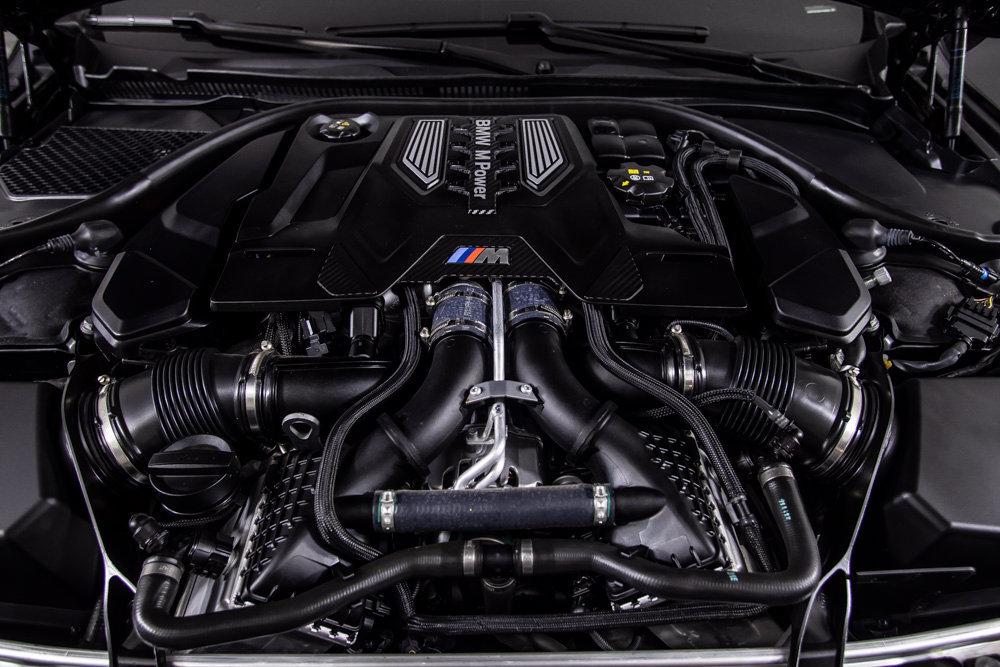 Used 2025 BMW M8 Competition AWD/4WD image 46