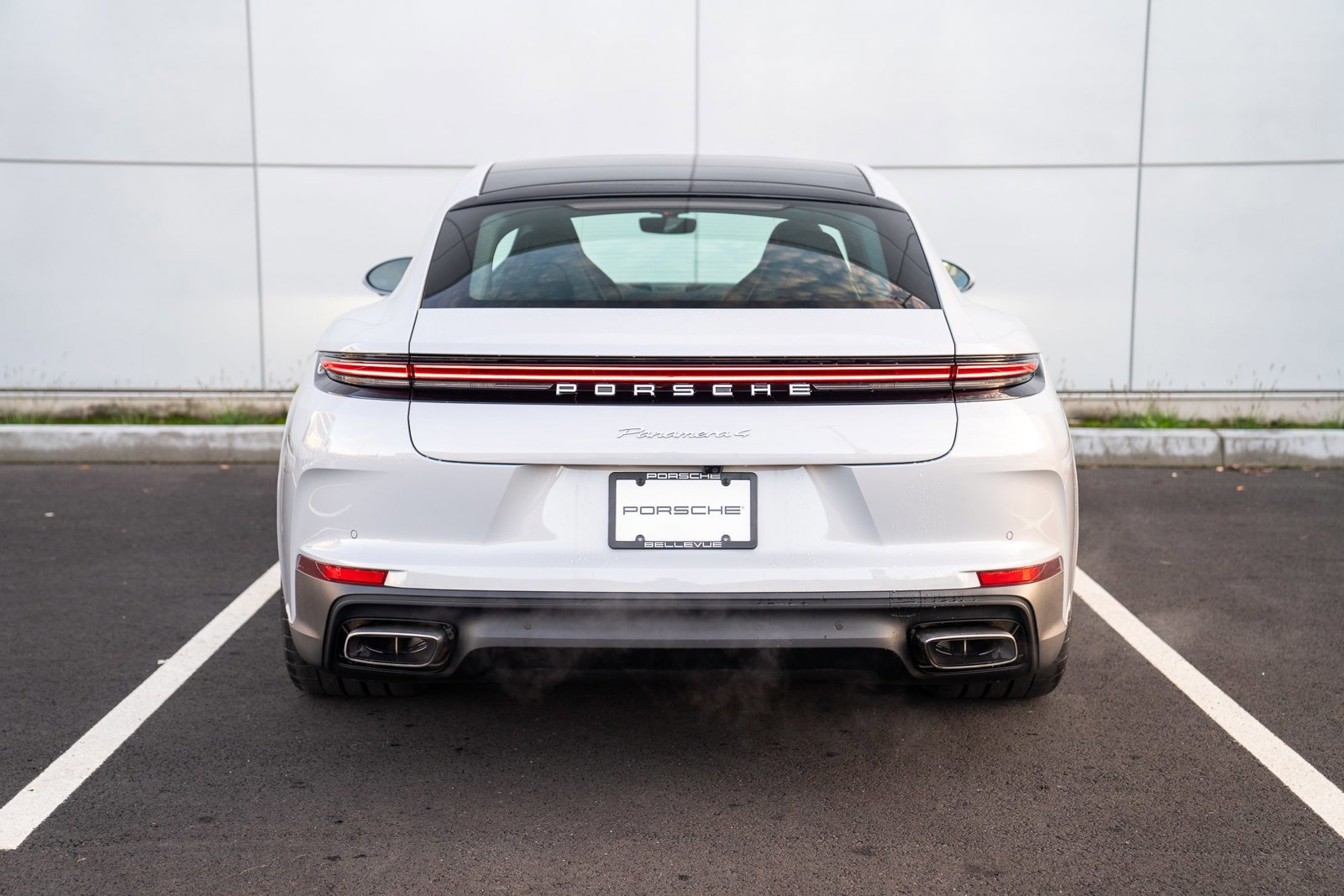 New 2026 Porsche Panamera image 7