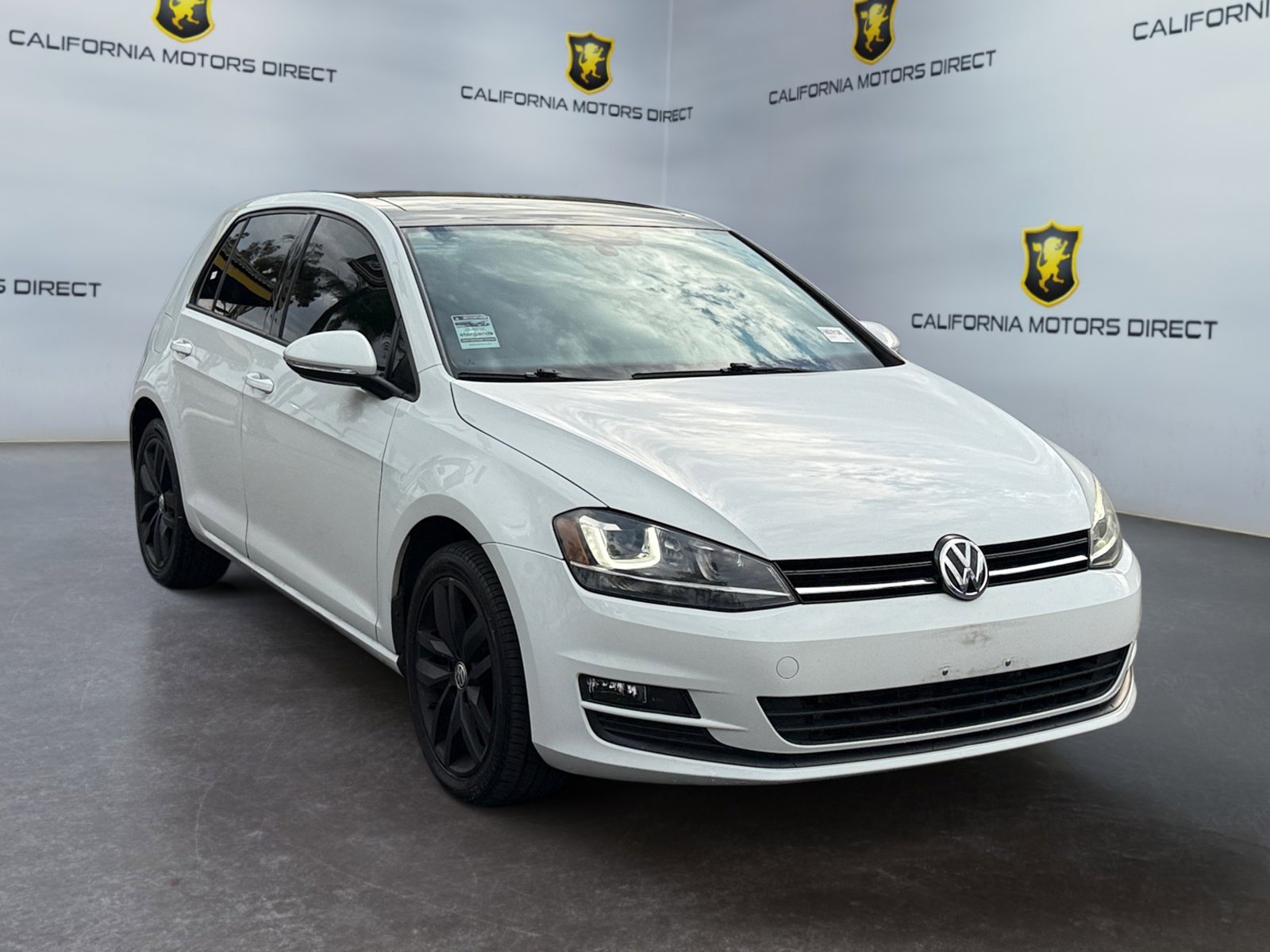 Used 2015 Volkswagen Golf SE w/ Lighting Package image 7