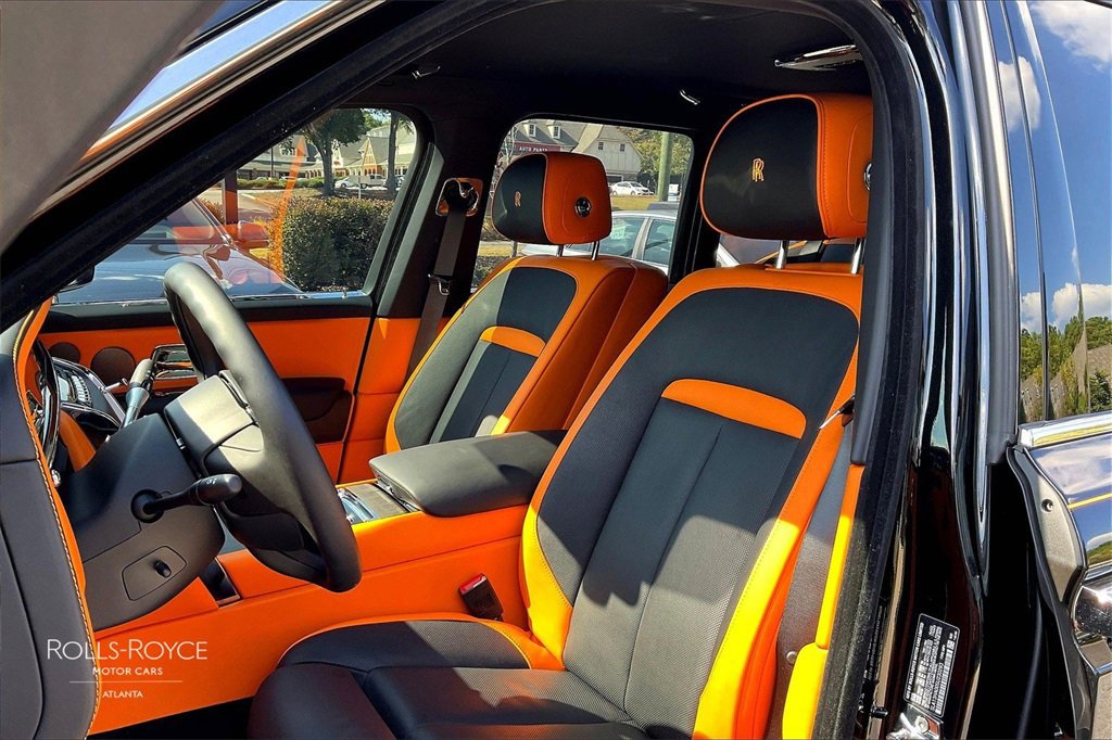 Certified 2025 Rolls-Royce Cullinan image 24