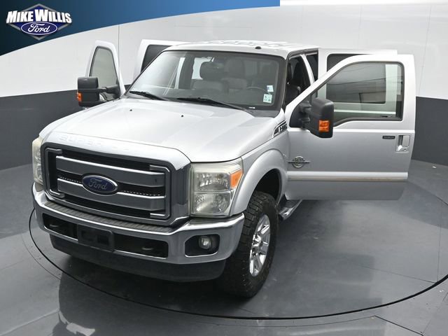 Used 2015 Ford F250 Lariat w/ Lariat Interior Package image 26