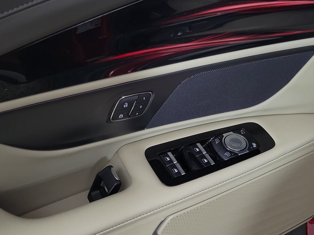 Certified 2025 Lincoln Nautilus Premier AWD/4WD image 19