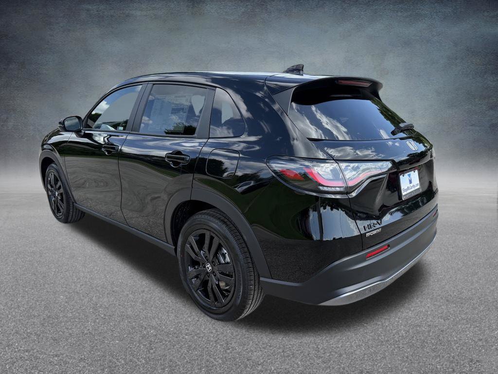 New 2027 Honda HR-V Sport image 4