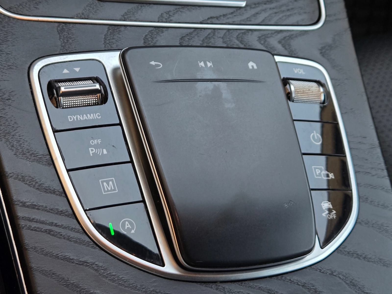 Used 2021 Mercedes-Benz GLC 300 image 18
