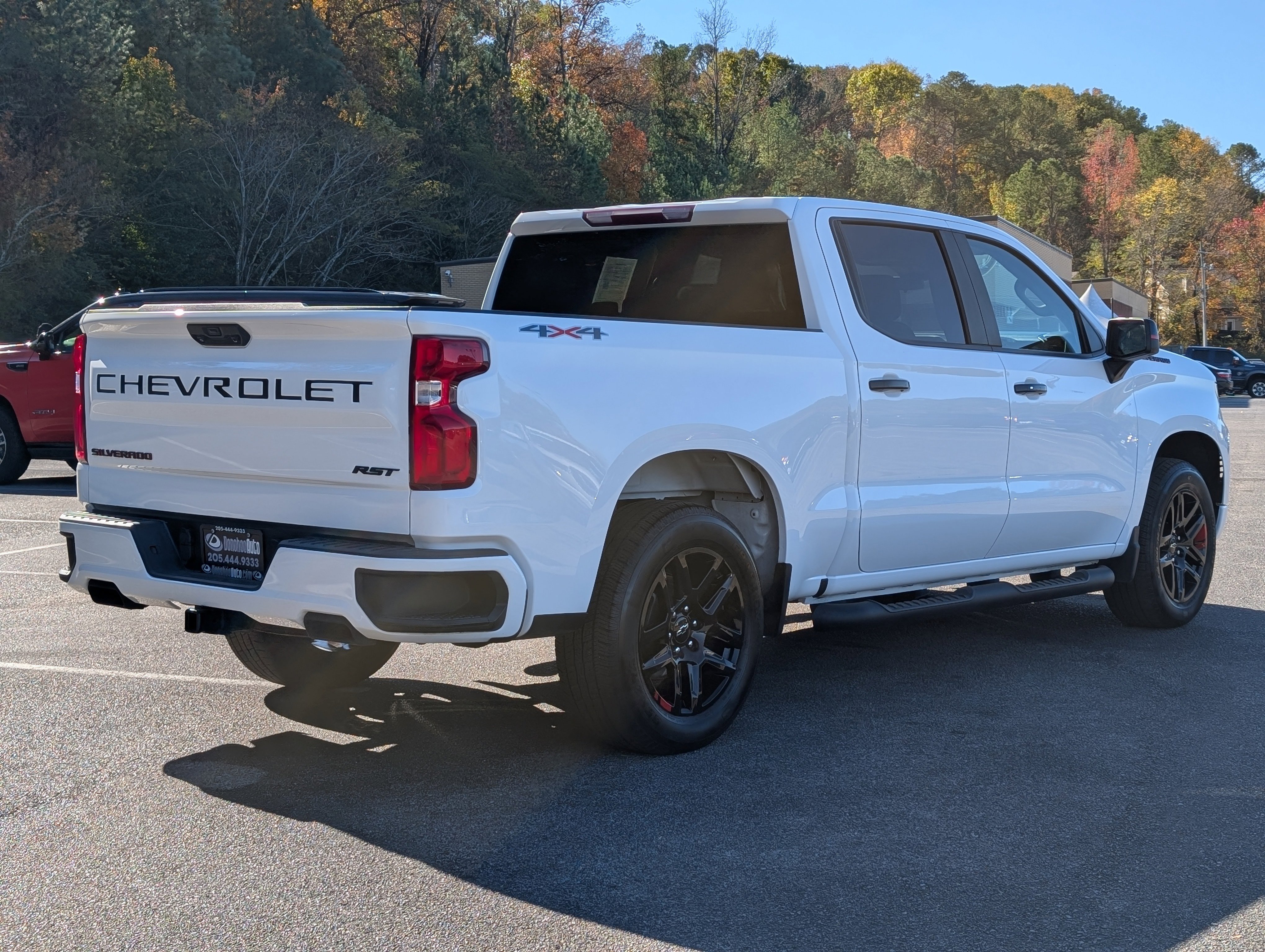 Used 2022 Chevrolet Silverado 1500 RST w/ Redline Edition image 9
