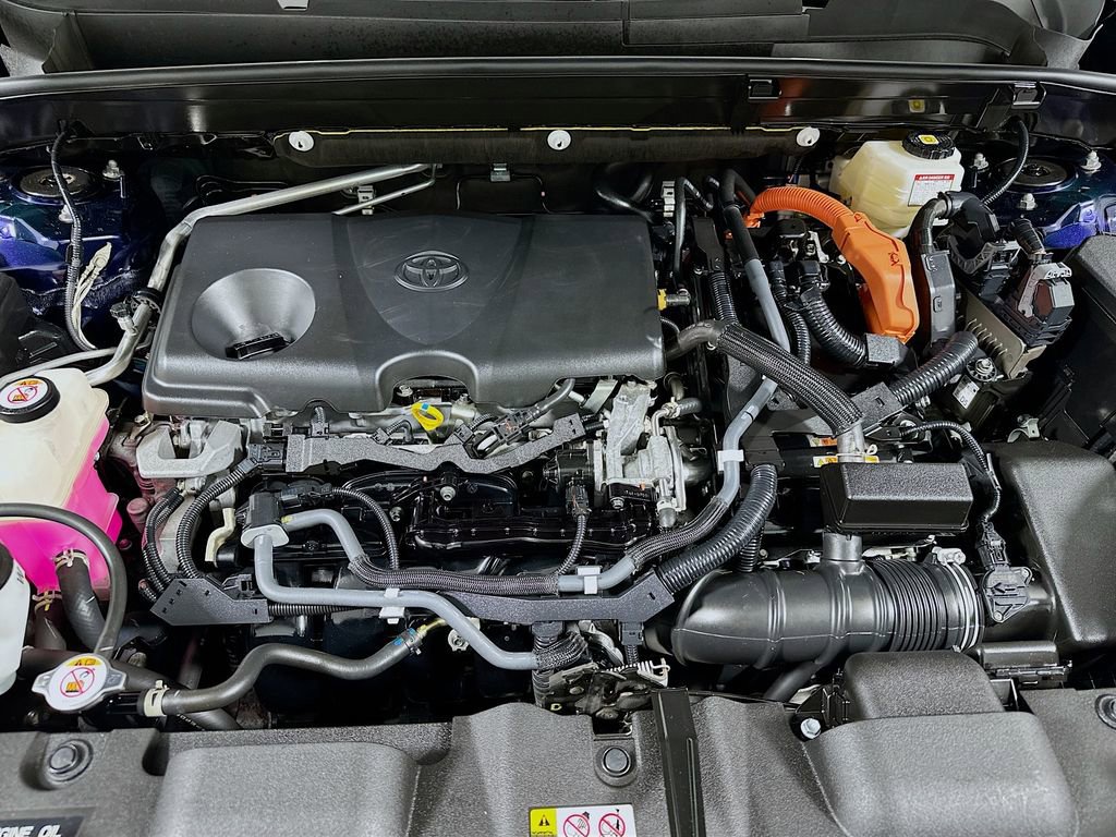 Used 2021 Toyota Venza XLE w/ Softex Package AWD/4WD image 19