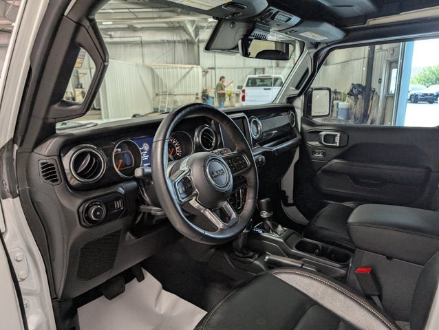 Used 2023 Jeep Wrangler Unlimited Rubicon 392 w/ Xtreme Recon 35" Tire Package AWD/4WD image 15