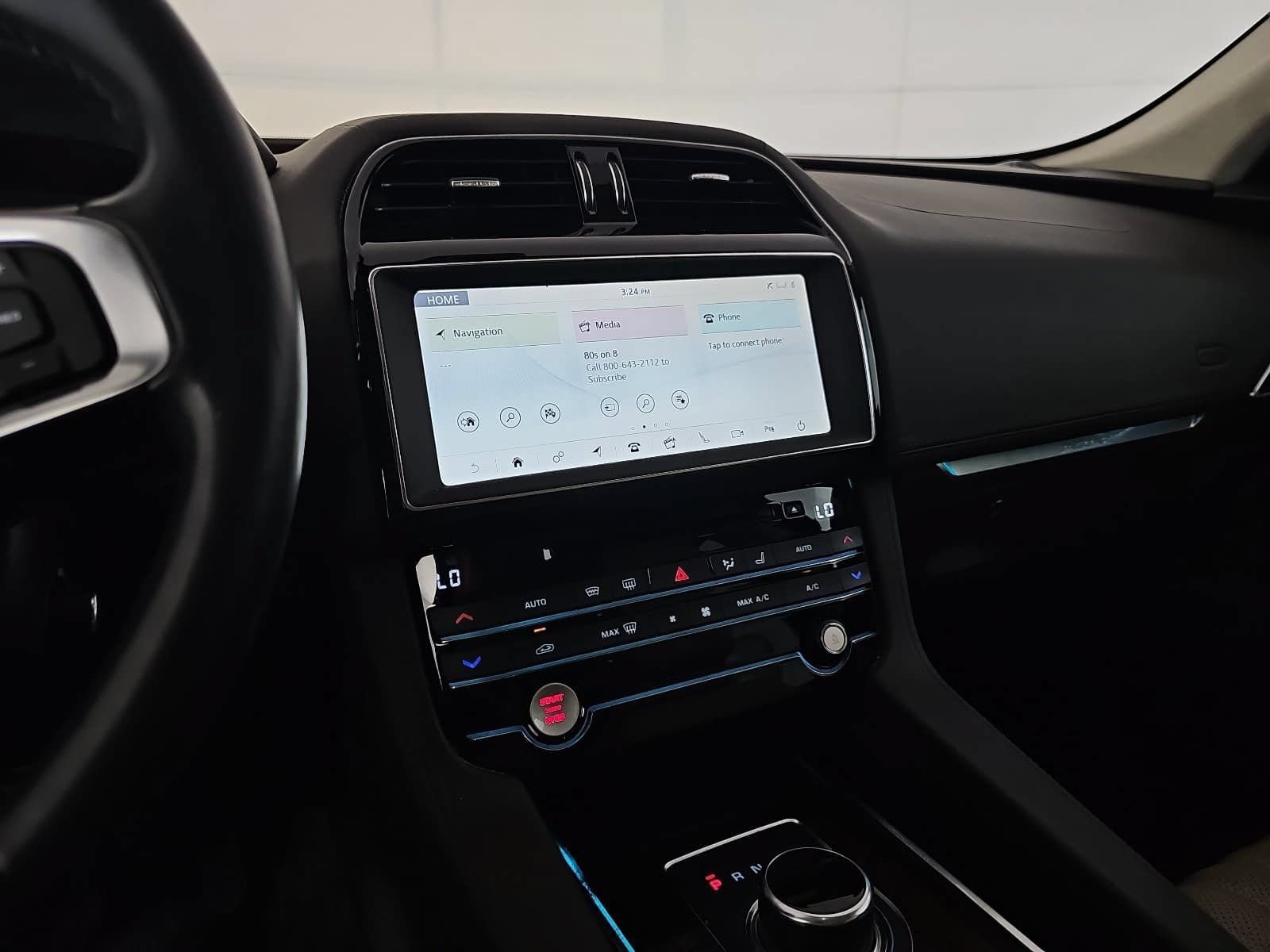 Used 2018 Jaguar F-PACE Portfolio AWD/4WD image 20