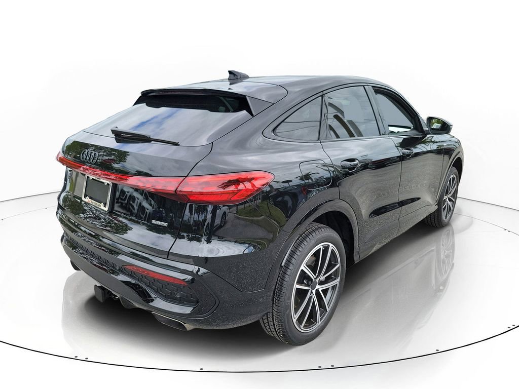 New 2026 Audi Q5 Premium Plus image 4