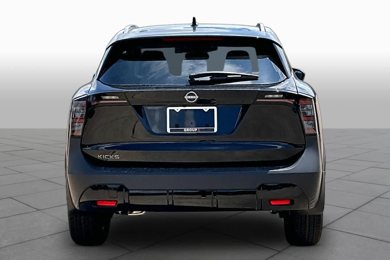 New 2027 Nissan Kicks SV FWD image 4