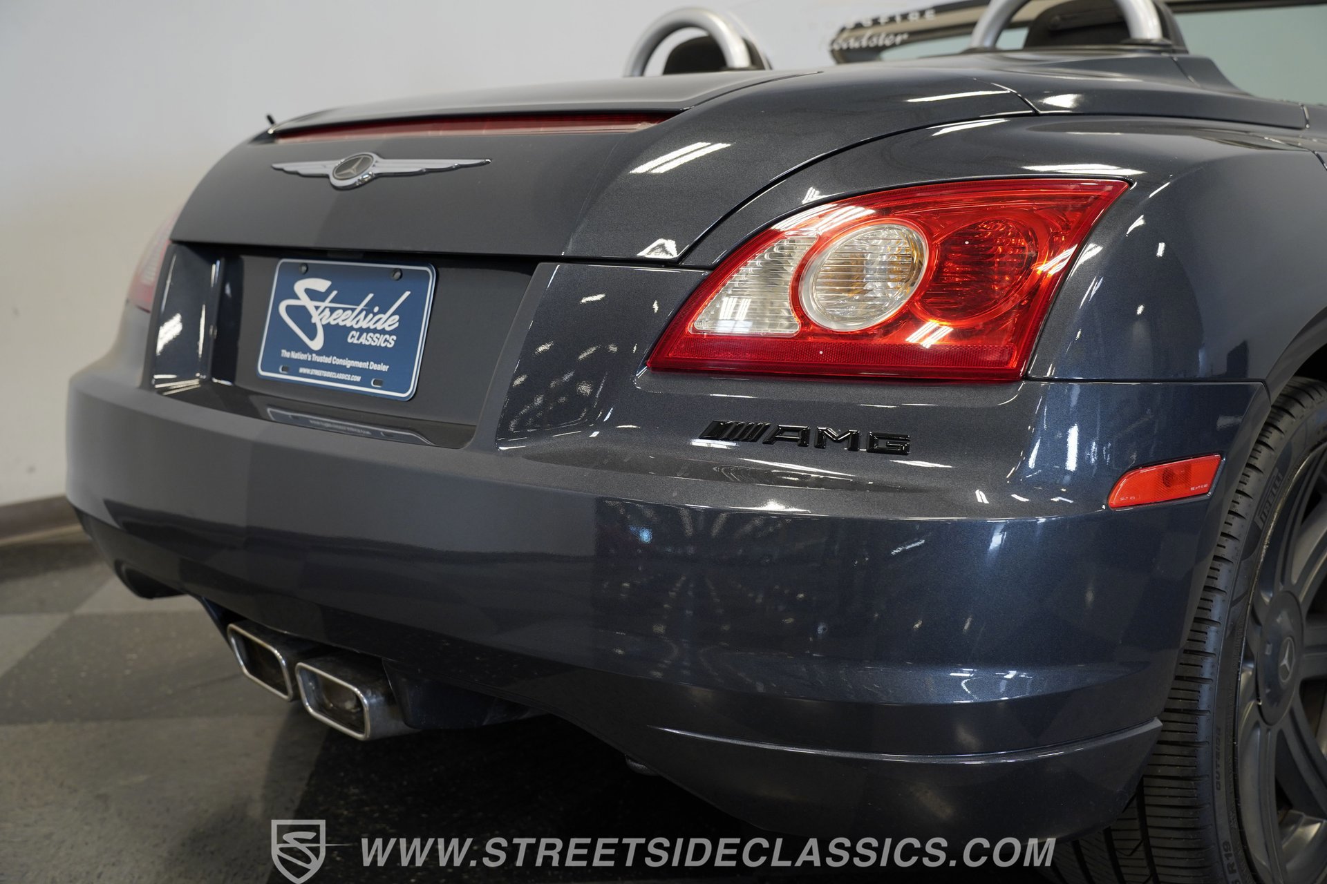 Used 2006 Chrysler Crossfire Limited image 35