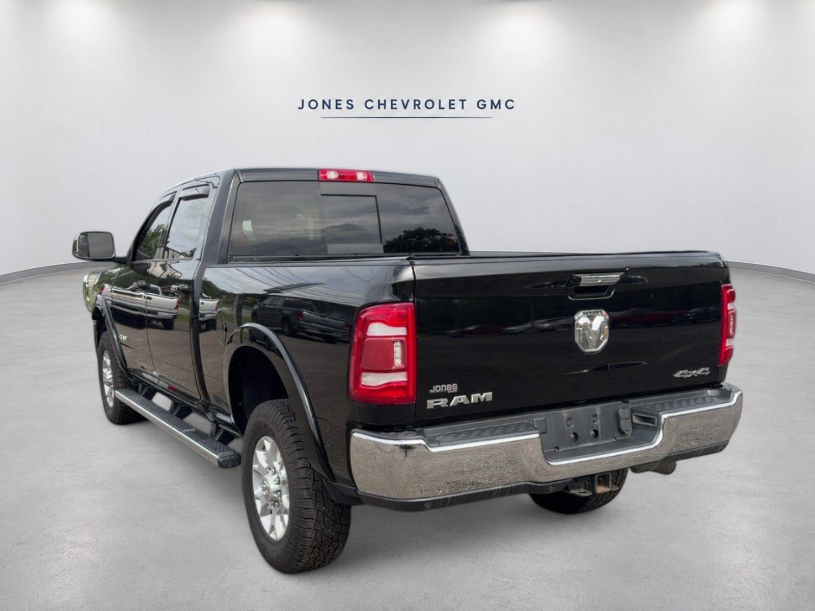 Used 2022 RAM 2500 Laramie AWD/4WD image 6