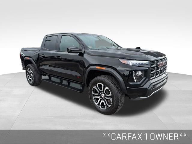Used 2024 GMC Canyon AT4 w/ AT4 Premium Package AWD/4WD image 2